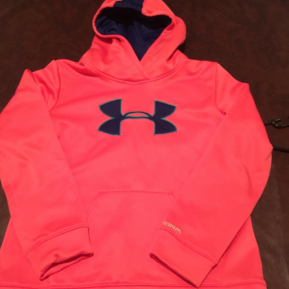 UA youth sweatshirt/hoodie